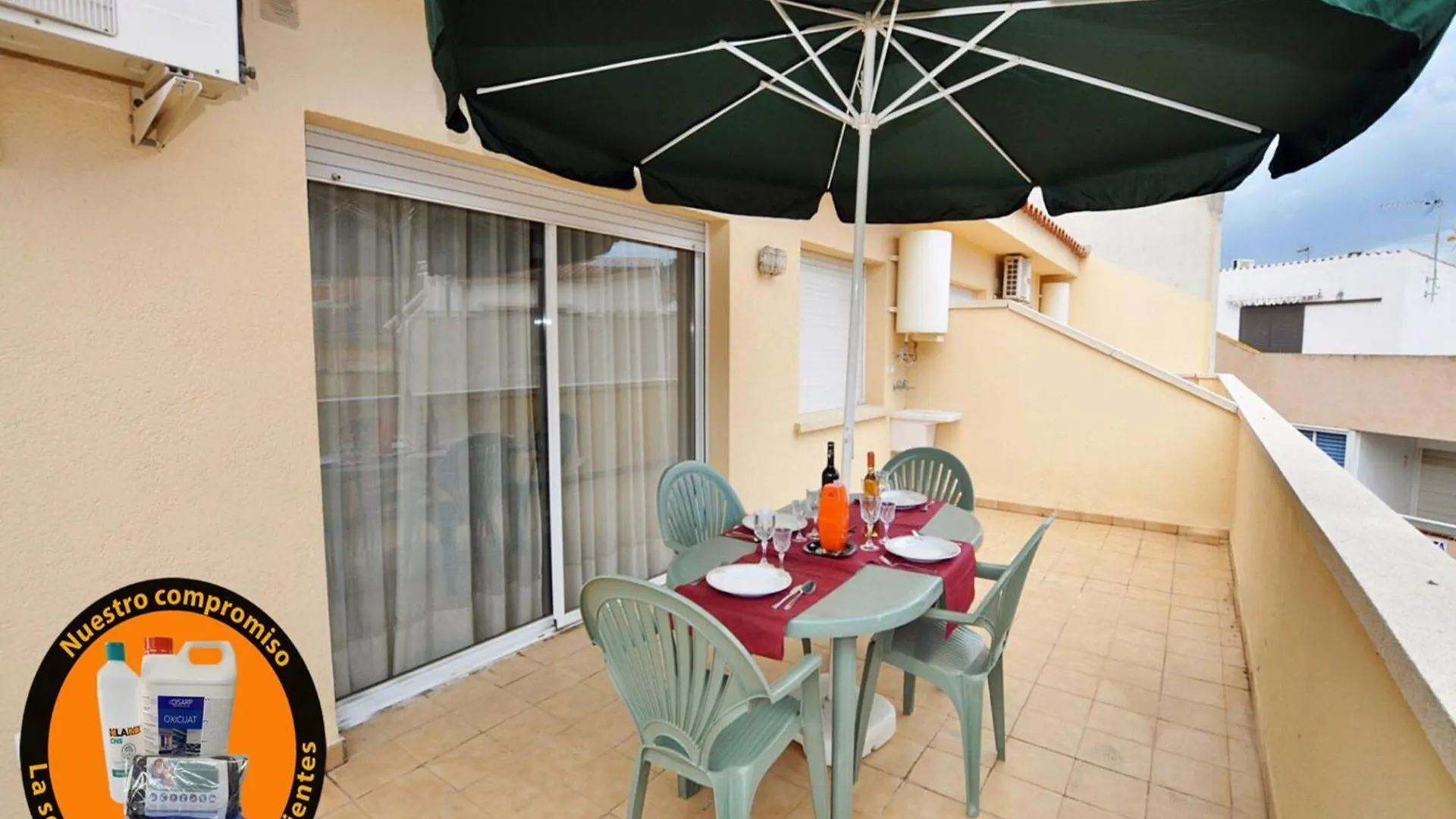 Apartment In Roses, 50 M From Beach España